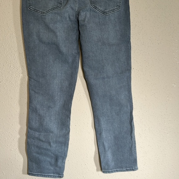 GAP Vintage Slim Mid Rise Gray Denim Jeans Straight Slim Leg Size 6 R 28 - Picture 15 of 15